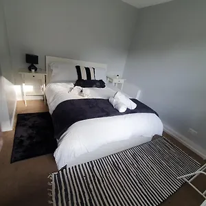  Gasthof Yolo House