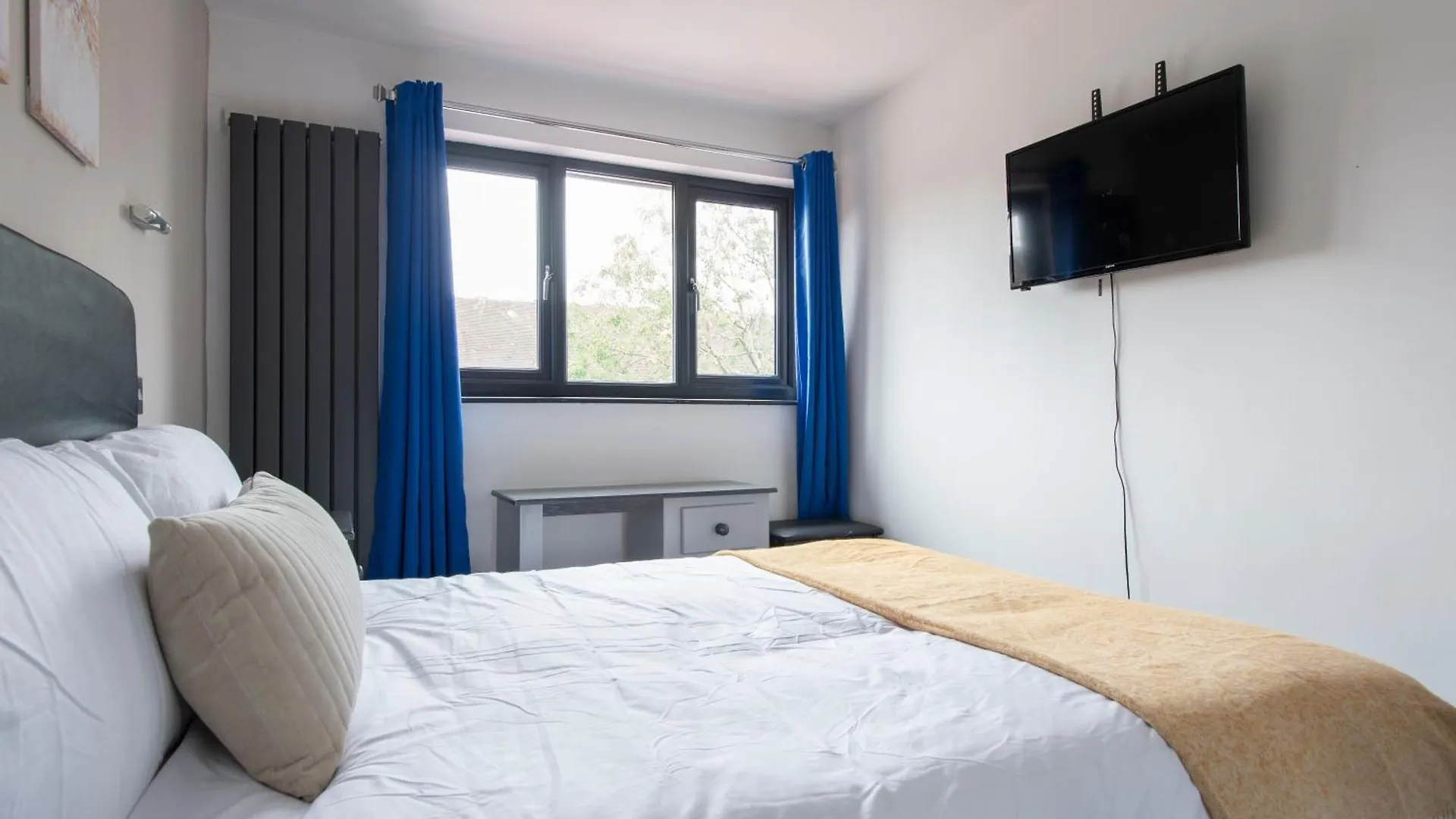 Appartamento Peckham Large 2 Bath Home With Parking & Garden Londra
